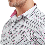 Polo en fil d'Ecosse imprimé guêpes volantes